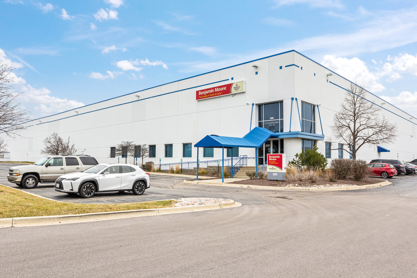 East Fullerton Avenue