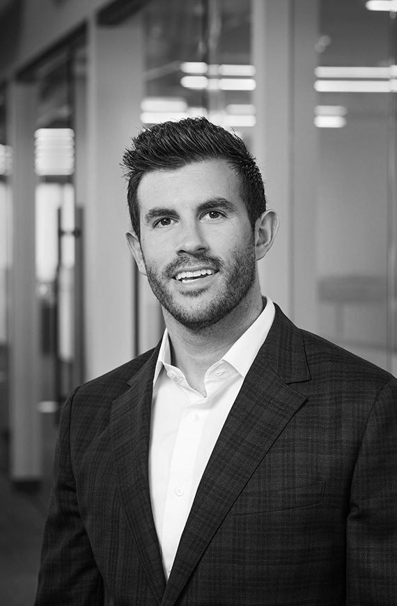 Jonah Chodosh headshot