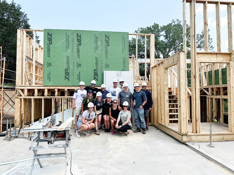 WPT Team volunteers for Humanity’s Women Build